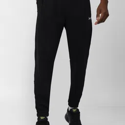Reebok Men TE LL FT Joggers-27