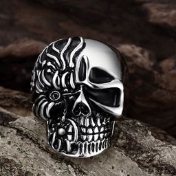 Yellow Chimes Men Silver-Toned & Black Skull Finger Ring-picture-47