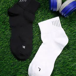 LOUIS STITCH Men Pack Of 2 Solid Ankle-Length Cotton Antimicrobial Socks-picture-9