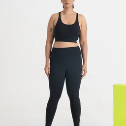 Hunnit Bra Medium Coverage image 3