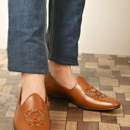 San Frissco Men Tan Woven Design Derbys-picture-49