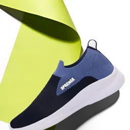 SPRENGE Men Colourblocked Lightweight Slip-On Sneakers-55