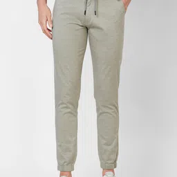 GIORDANO Men Slim Fit Mid-Rise Joggers-picture-45