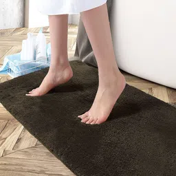 LUXEHOME INTERNATIONAL Coffee Brown Solid Floor Runner-25