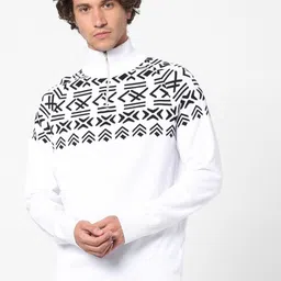 Celio Men White Colourblocked-picture-25