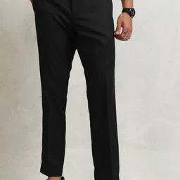 HIGHLANDER Men Tapered Fit Trousers-image-78