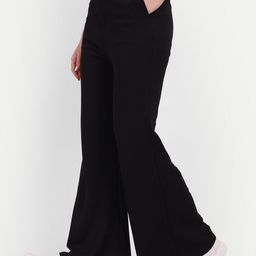 Next One Women High-Rise Stretchable Easy Wash Flared Trousers-picture-22