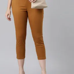 Souchii Women Tailored Tapered Fit High-Rise Easy Wash Trousers-image-48
