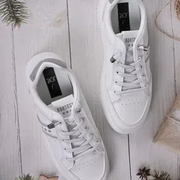 Jove Women Printed Lightweight Lace Up Sneakers-12