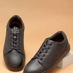 Ruosh Men Lightweight Comfort Insole Contrast Sole Textured Leather Sneakers-picture-4