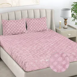 FABINALIV Pink Geometric 300 TC Woollen Embossed King Size Bedsheet & 2 Pillow Covers-image-36