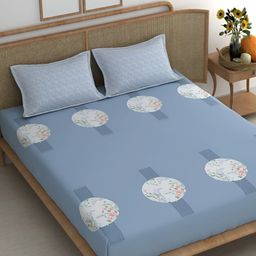 Srijee Decors Blue & White Floral Printed 210 TC King Bedsheet With 2 Pillow Covers-image-63