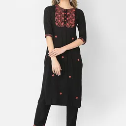 V TRADITION Women Ethnic Motifs Embroidered Mirror Work Kurta with Trousers-image-31