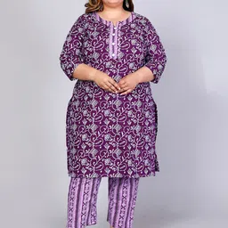 PNEHA Plus Size Floral Printed Pure Cotton Straight Kurta With Trousers-picture-17