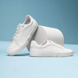 Red Tape Men Textured Memory Foam Lace-Ups Sneakers-6