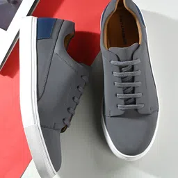 Mast & Harbour Men Grey & White Lightweight Comfort Insole Contrast Sole Sneakers-picture-3