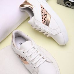 Longwalk Women Printed Lightweight Sneakers-17