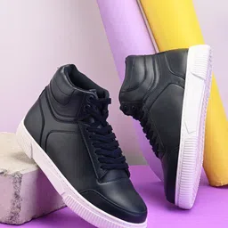 HRX by Hrithik Roshan Women Black Round Toe Lightweight Sneakers-35