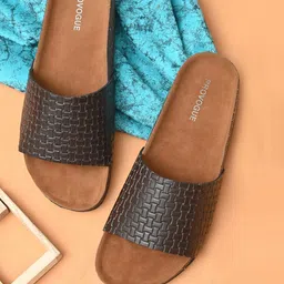 Provogue Men Brown Sliders-picture-49