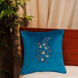 ZEBA Blue & Gold-Toned Ethnic Motifs Velvet Square Cushion Covers-10