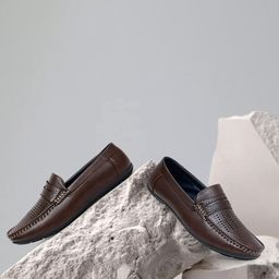 knoos Men Laser Cuts Loafers-image-57