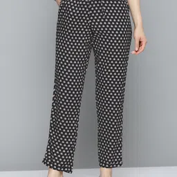 MALHAAR Women Floral Printed Trousers-image-11