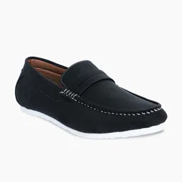 VEGAN BASICS Men Green Textured Suede Loafers-picture-14