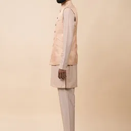 Tasva Men Mauve Kurta with Trousers & Nehru Jacket image 2