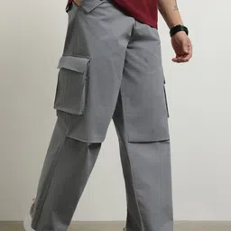NOBERO Men Solid Baggy Cargo Pants-image-63