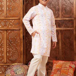 Stylo Bug Boys Geometric Printed Kurta And Pyjamas With Nehru jacket image 4