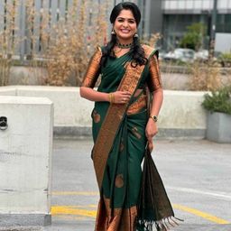 DIVASTRI Ethnic Motif Zari Banarasi Saree With Blouse Piece-image-88
