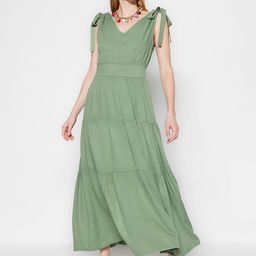 Trendyol V-Neck Tiered Maxi Dress-picture-22