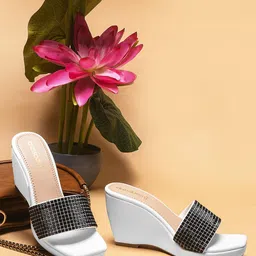 DressBerry PU Square Toe Wedge Heels Sandals With Western - Embellished-44