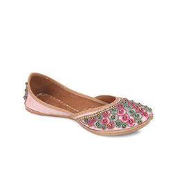 DESI COLOUR Women Pink Embellished Leather Ethnic Mojaris Flats-image-128