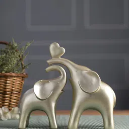 TAYHAA Set Of 2 Gold-Toned Solid  Showpieces-image-11