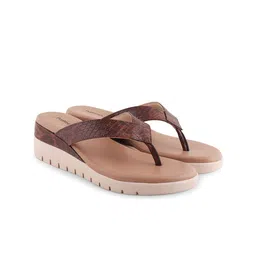 PEPITOES Textured Flatform Heels-58