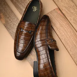 House of Pataudi Men Textured Slip-On Formal Loafers-picture-15