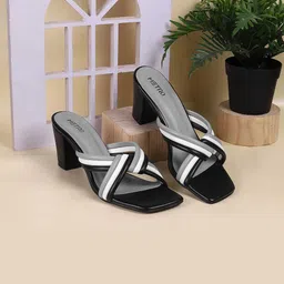 Metro Textured Open Toe Block Heels-17