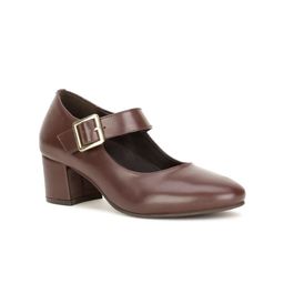 Bata Round Toe Block Pumps With Buckle Detail-18
