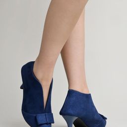 Shoetopia Textured Suede Block with Buckles-52