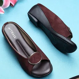 TRASE Wedge Peep Toes with Buckles-18