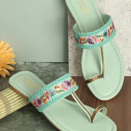 Anouk Embellished One Toe Flats-39
