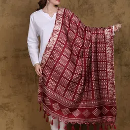 Exotic India Printed Art Silk Batik Dupatta-14
