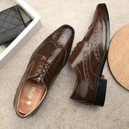 Hirels Men Perforated Formal Brogues-picture-21