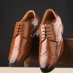Hirels Men Perforated Formal Brogues-image-24