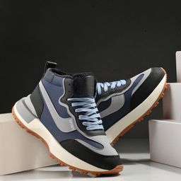 The Roadster Lifestyle Co Women Colourblocked Running Sports Shoes-12