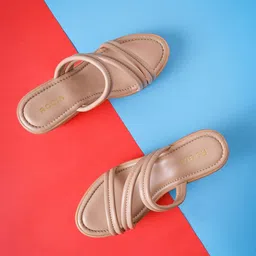Rocia Solid Wedge Heels-41