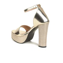VALIOSAA Closed Back Platform Heels With Buckles image 4
