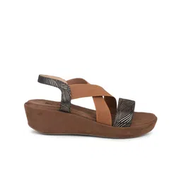 Inc 5 Textured Open-Toe Wedges With Backstrap image 4