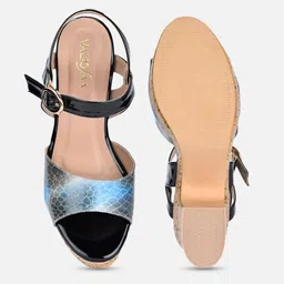 VALIOSAA Black Printed Platform Sandals with Buckles image 3